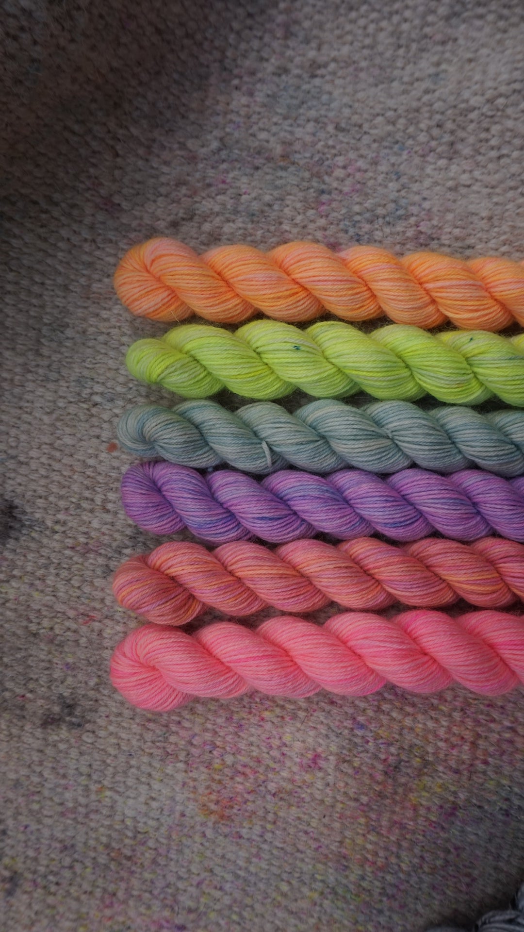 Neon Pastel’s kit
